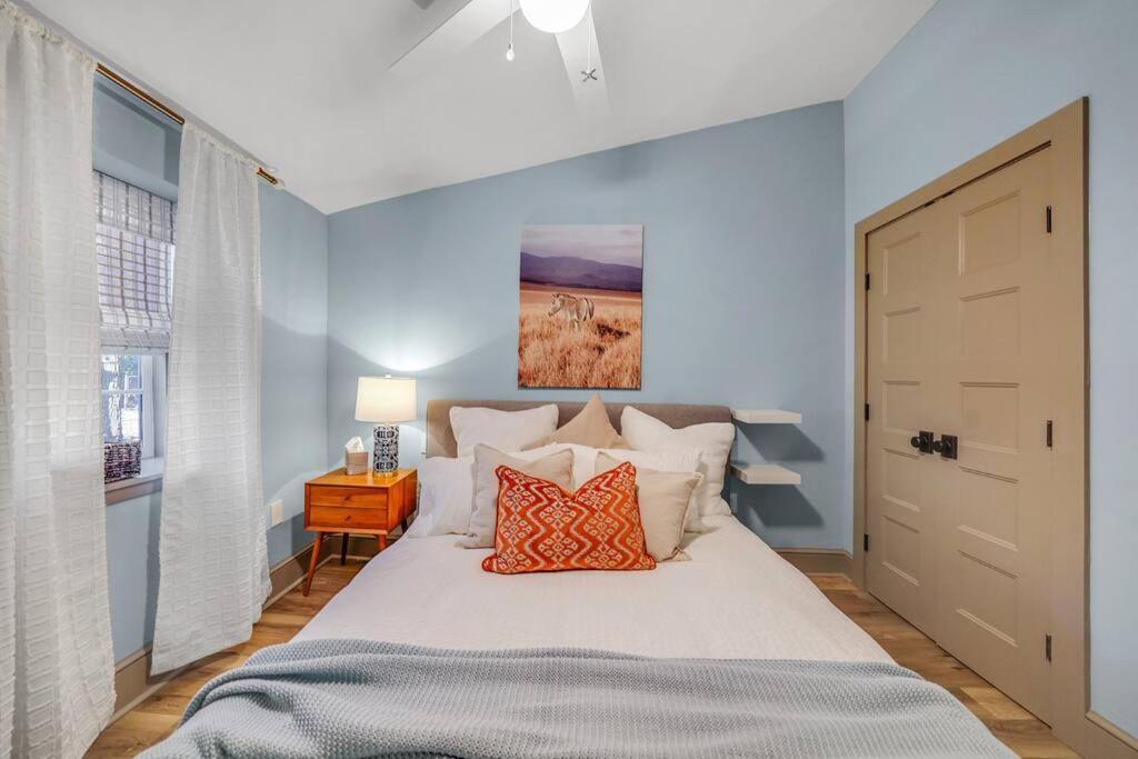Luxury Apartment In Historic Carriage House Kennett Square Exterior foto